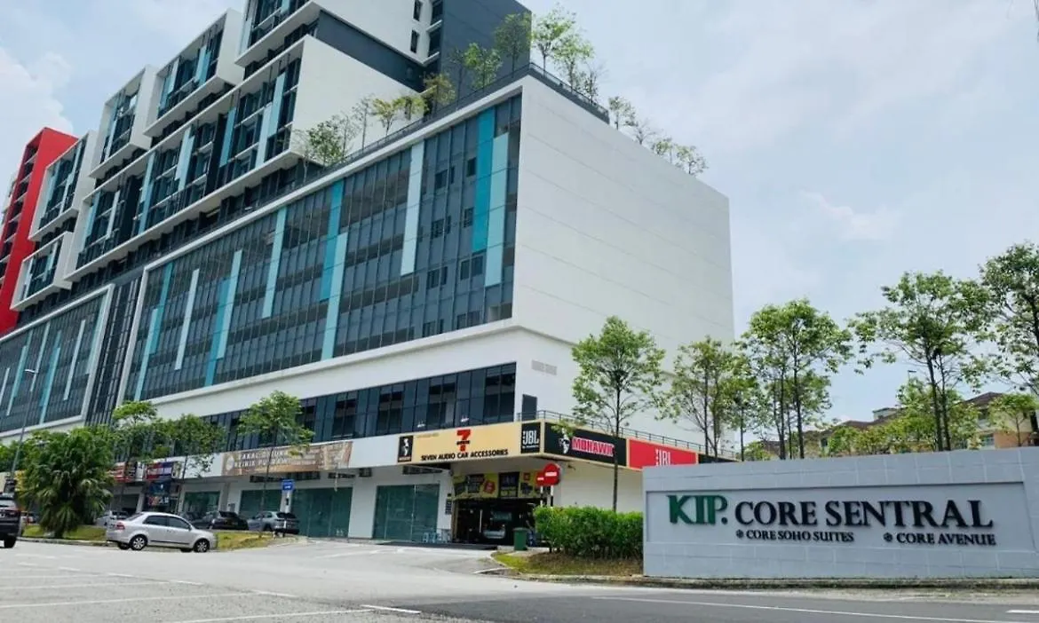 Core Soho Designer Suite @ Klia Sepang Apartment