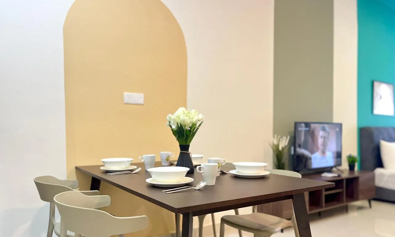 Core Soho Designer Suite @ Klia Sepang 0*,